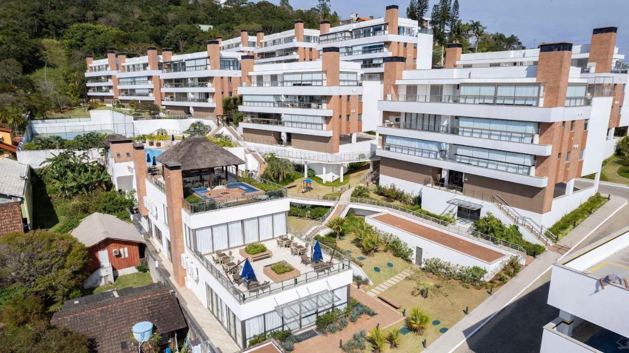 Punta Blu 101-9 - Apartamento De Alto Padrao Em Condominio Exclusivo, Quadra Poliesportiva - Piscina - Portaria 24H. Bombinhas Kültér fotó