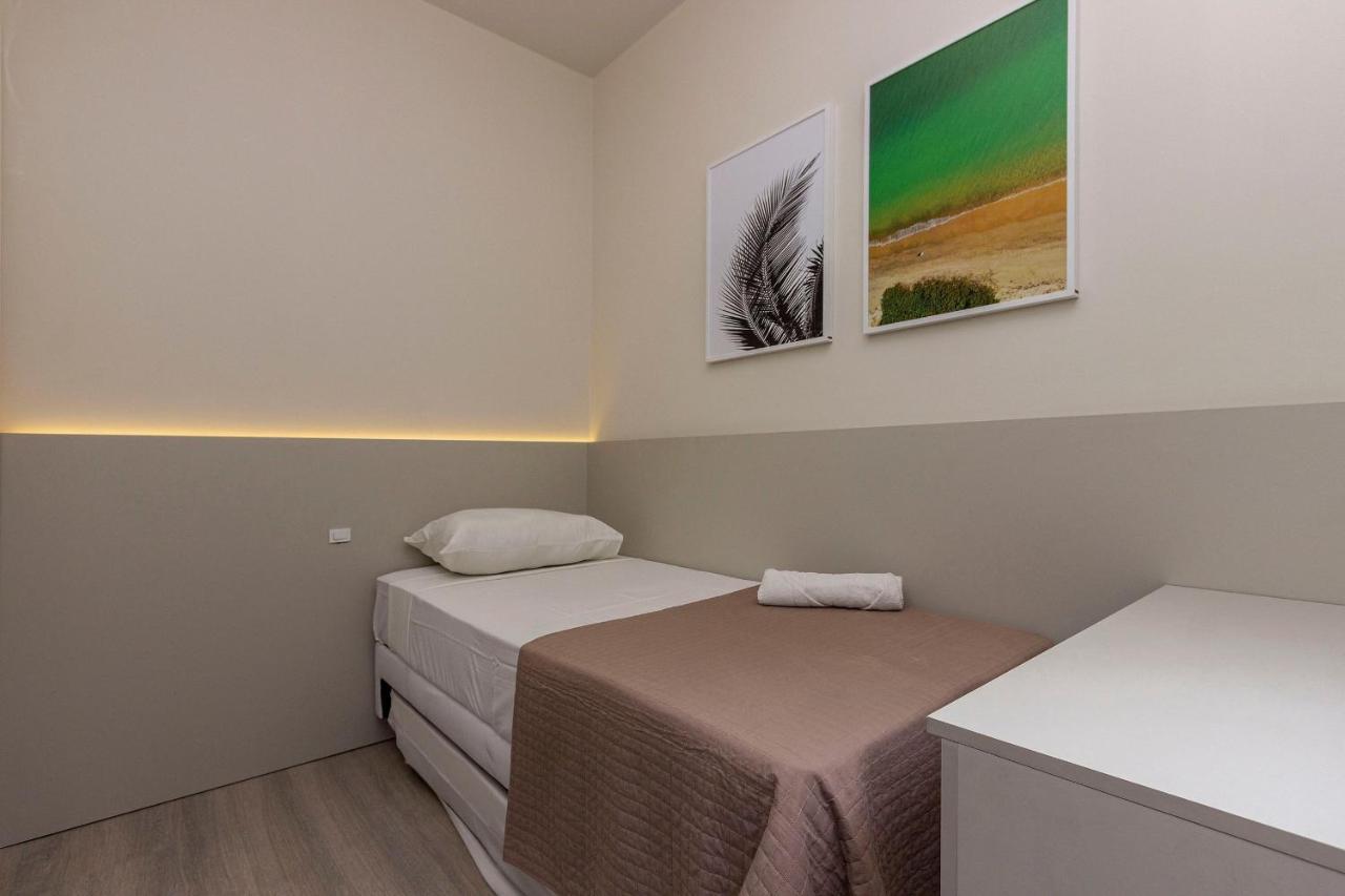 Punta Blu 101-9 - Apartamento De Alto Padrao Em Condominio Exclusivo, Quadra Poliesportiva - Piscina - Portaria 24H. Bombinhas Kültér fotó
